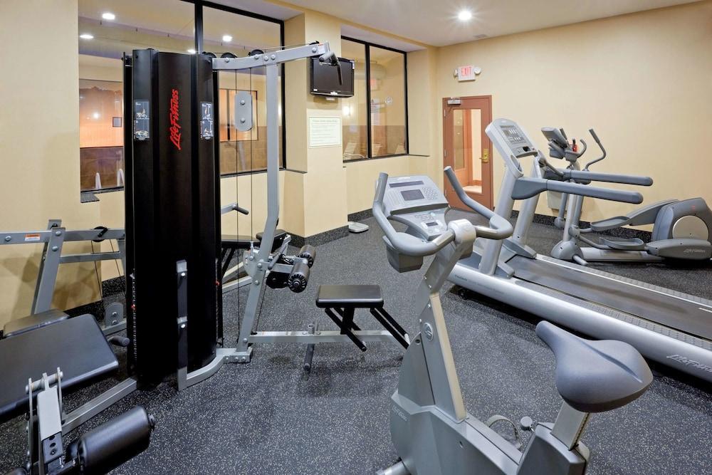 La Quinta Inn By Wyndham West Long Branch Nj Shore Area Dış mekan fotoğraf