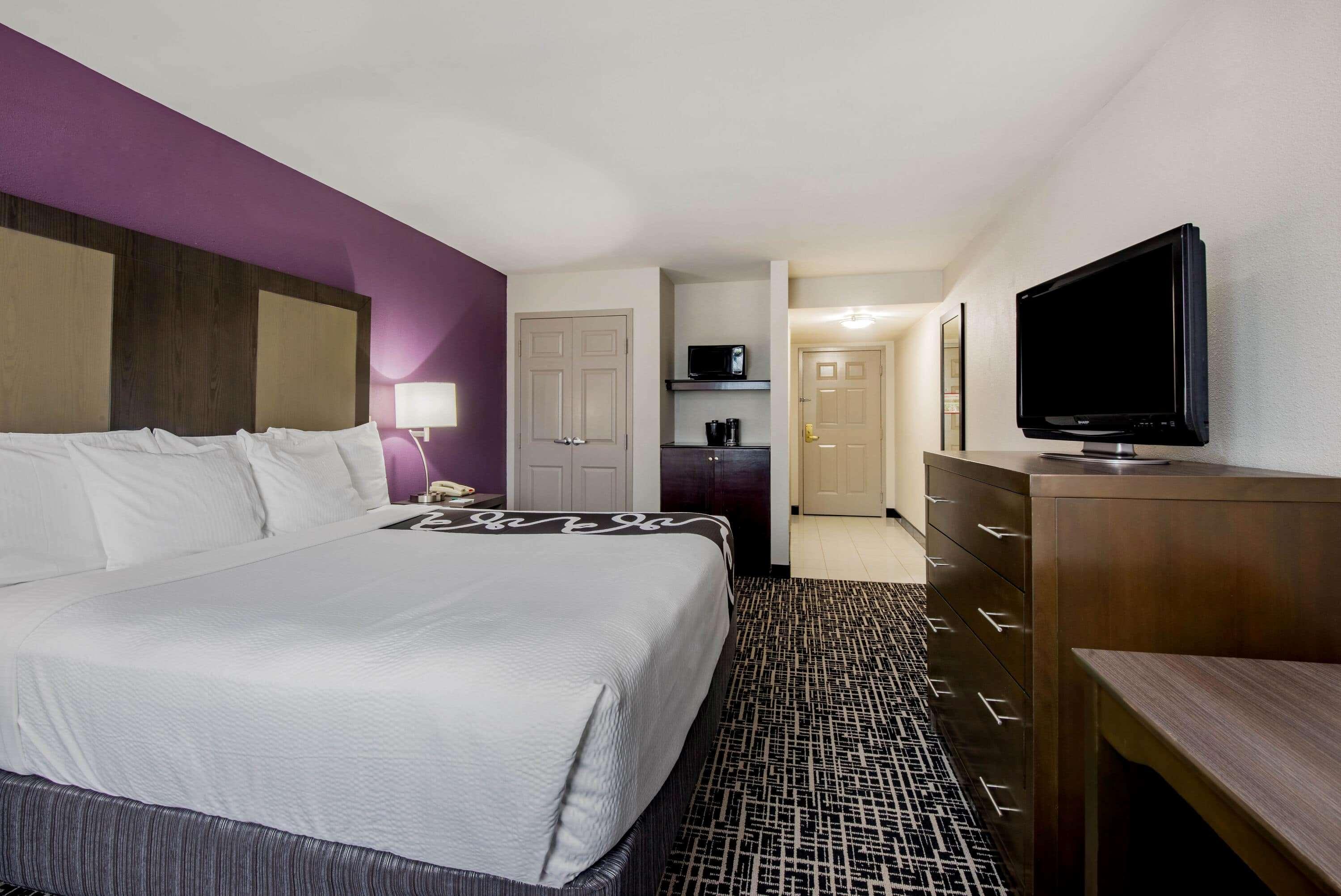 La Quinta Inn By Wyndham West Long Branch Nj Shore Area Dış mekan fotoğraf