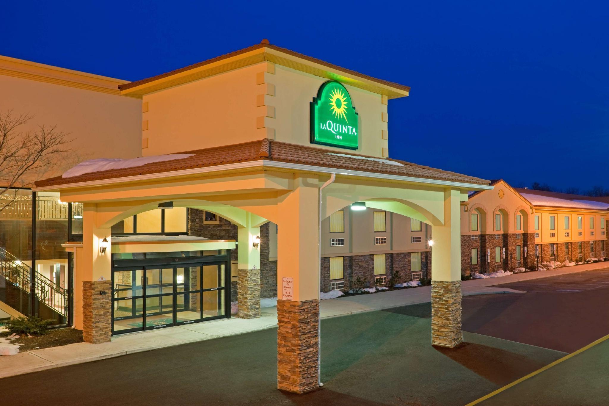 La Quinta Inn By Wyndham West Long Branch Dış mekan fotoğraf