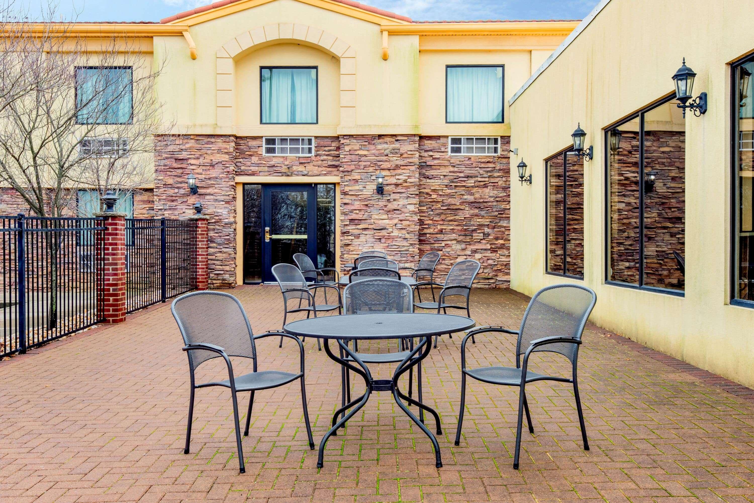 La Quinta Inn By Wyndham West Long Branch Nj Shore Area Dış mekan fotoğraf